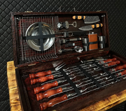 “HEARTY” Skewer Set in a Wooden Case