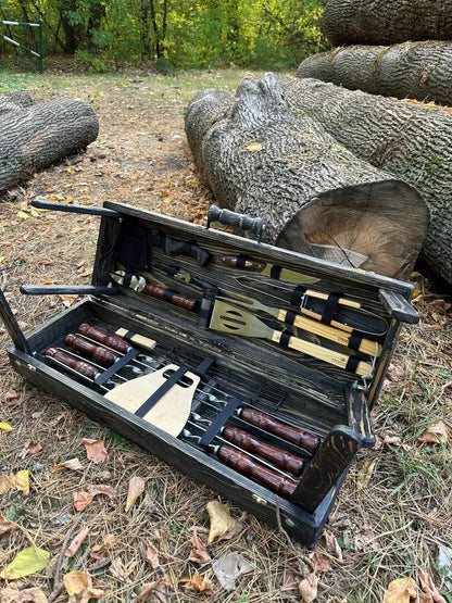 "FORT" Skewer Set in a Wooden Case