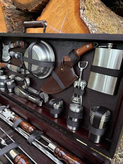 Skewer Set in a Wooden Case "LEADER"