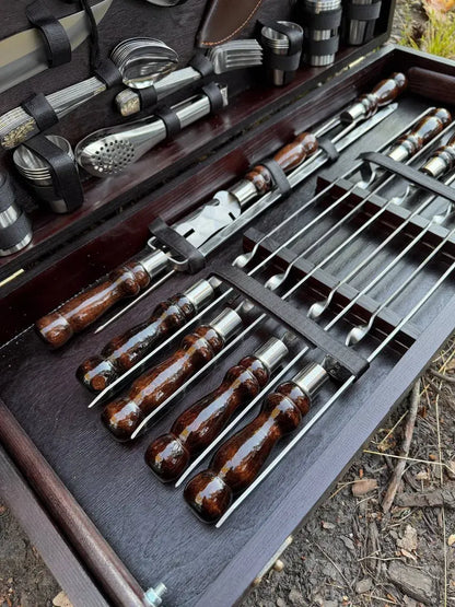 Skewer Set in a Wooden Case "LEADER"