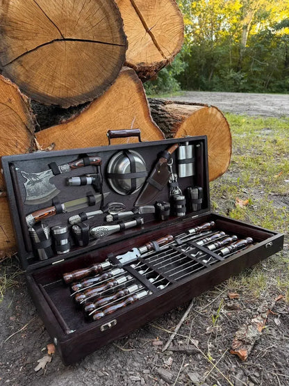 Skewer Set in a Wooden Case "LEADER"