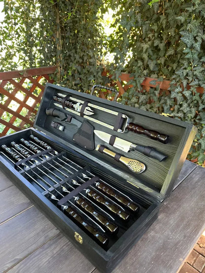Skewer Set in Wooden Case "PANTHERA"